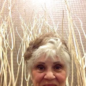 Meet your Posher, Bonnie